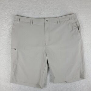 Callaway Shorts Mens 46B Beige Solid 10" Inseam Hybrid Chino Performance Golf